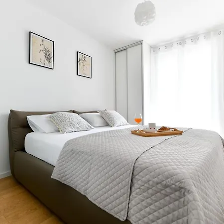T&m Apartment