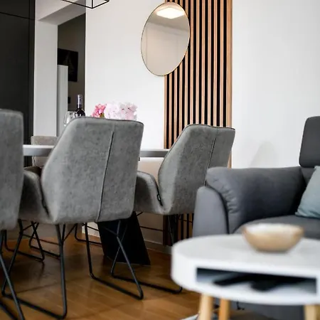 Apartment T&m